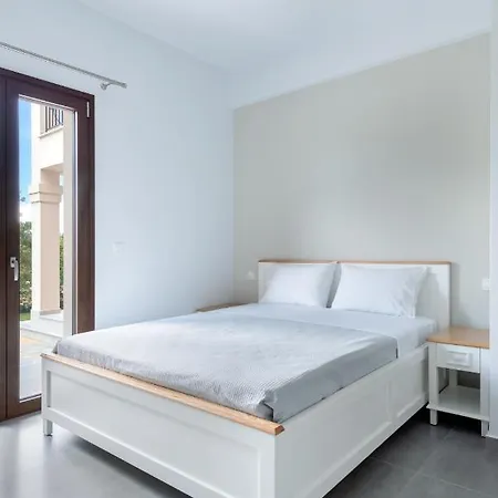 Amaryllis Apartament Svoronata